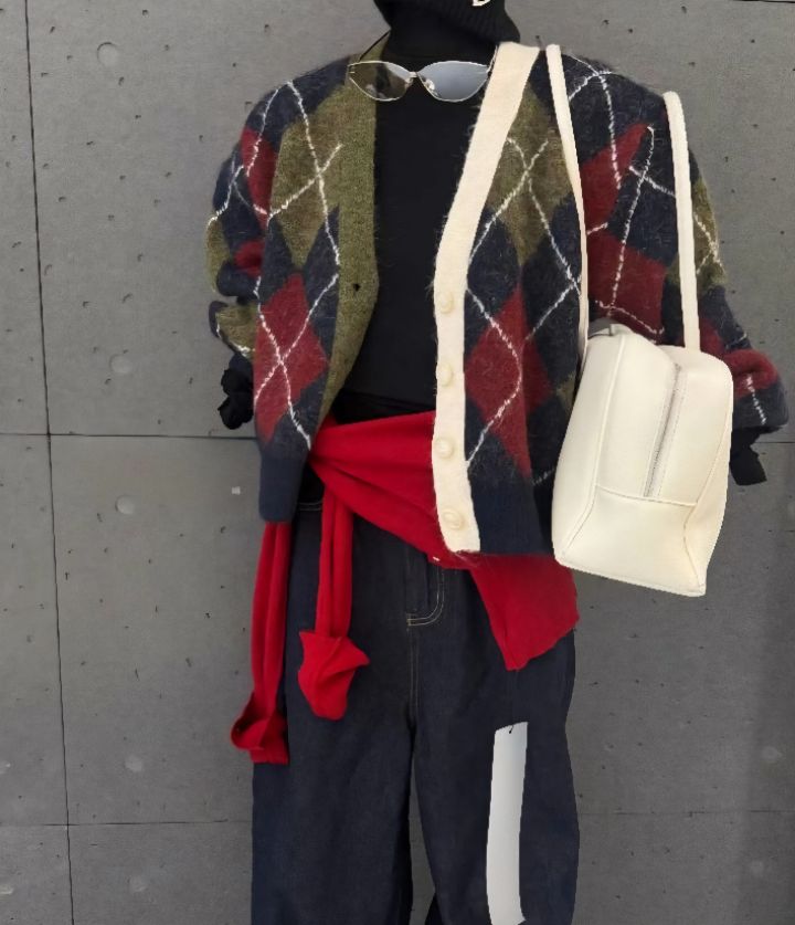 BOBBIE DOLL東大門㊣實拍女裝新品時尚推薦休閑人氣真品毛衣BOBBIE DOLL毛衣