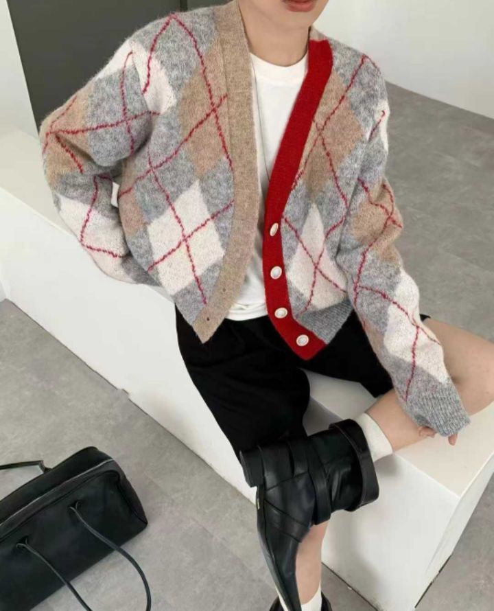 BOBBIE DOLL東大門㊣實拍女裝新品時尚推薦休閑人氣真品毛衣BOBBIE DOLL毛衣圖色2