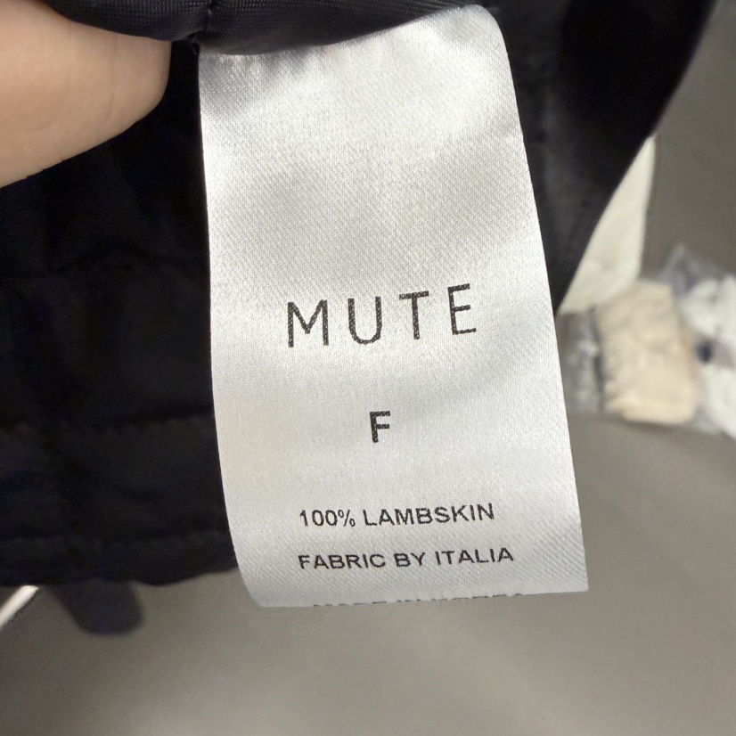 MUTE-P韓國直郵㊣女士新品職業人氣時尚熱賣25秋冬皮衣皮革MUTE皮衣