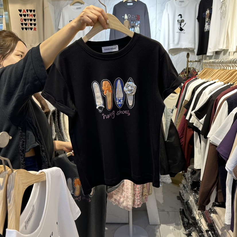 COCO HOLIC東大門㊣代購女士新品熱賣休閑25秋冬時尚職業T恤COCO HOLICT恤圖色2