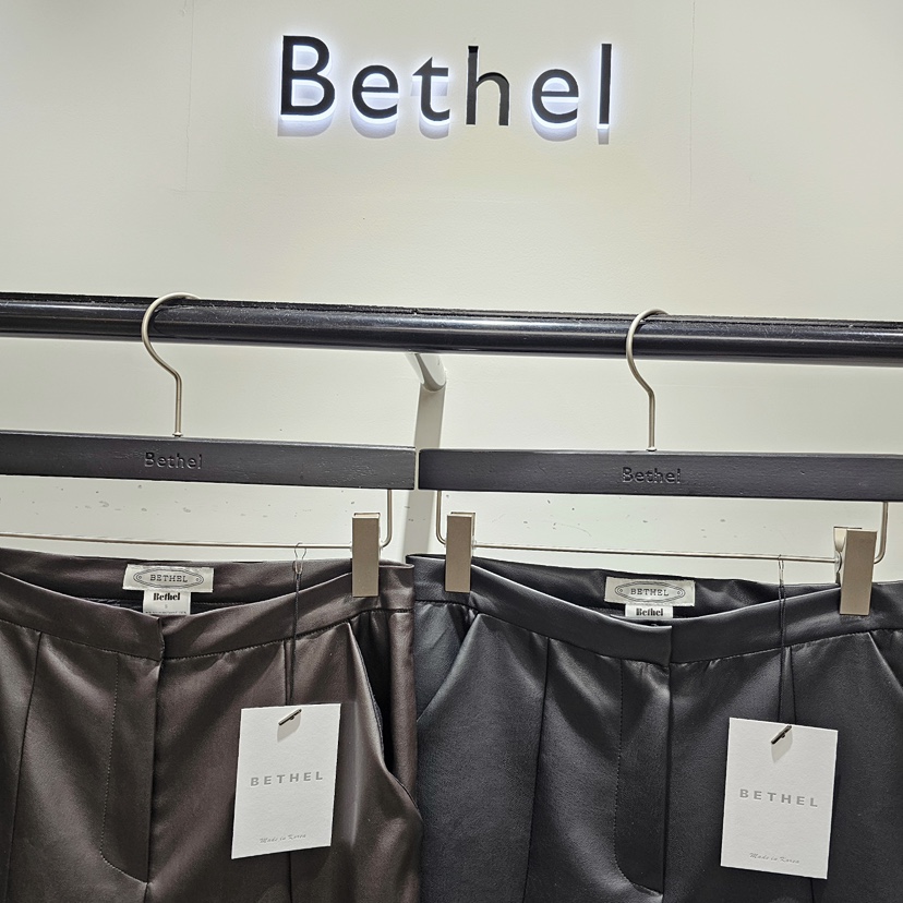 BETHEL韓國直郵㊣女士新品休閑推薦真品時尚熱賣休閑褲皮革BETHEL休閑褲