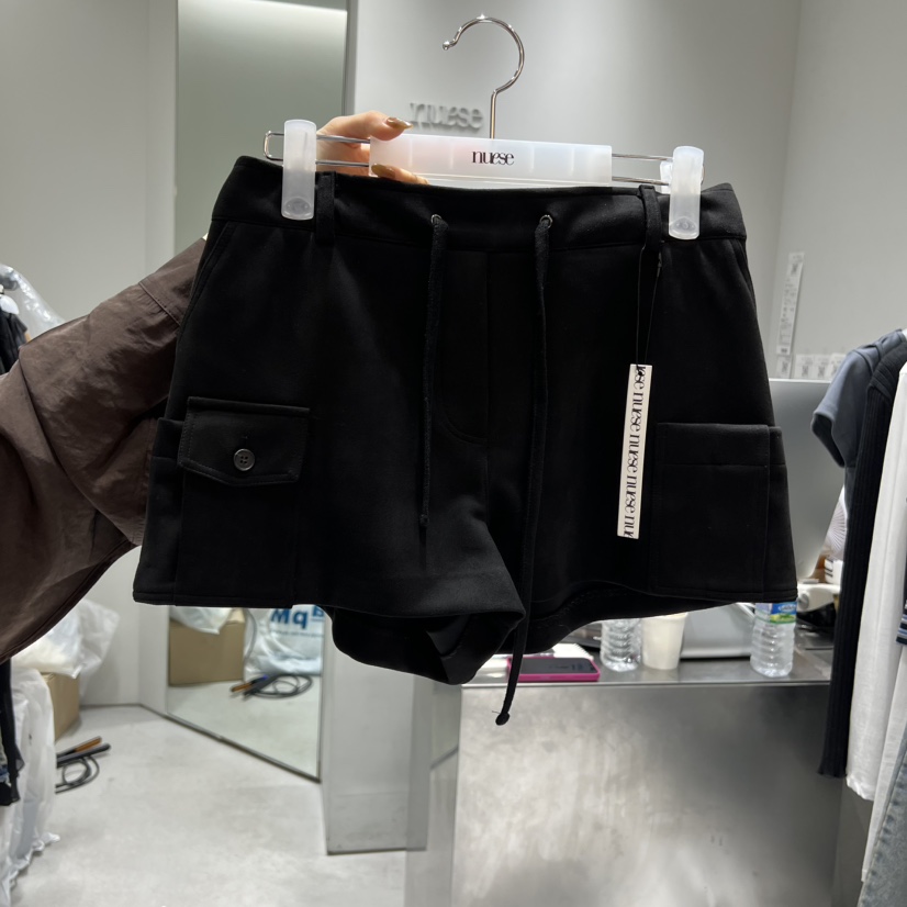 NUESE韓國代購㊣女士新品人氣真品25秋冬職業休閑時尚短褲口袋NUESE短褲圖色2