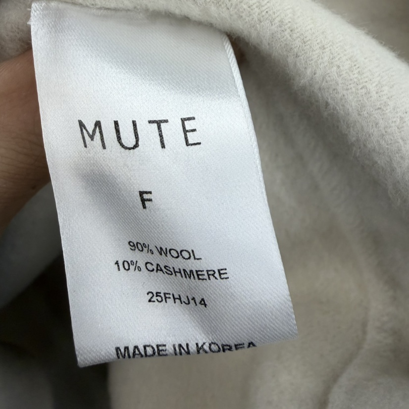 MUTE-P東大門㊣直郵女士新品人氣推薦職業熱賣真品短款大衣MUTE短款大衣