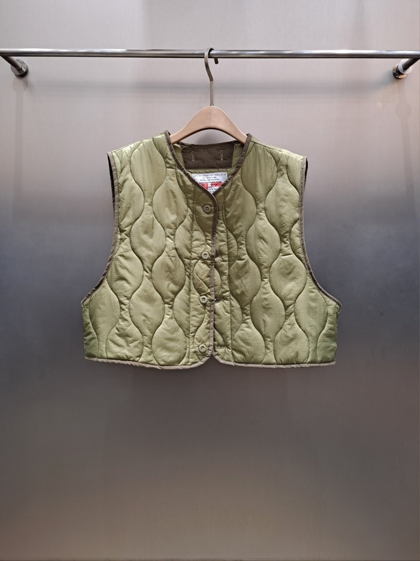 1 2ILLY-S韓國代購㊣女裝新品25秋冬真品人氣休閑熱賣馬甲1 2ILLY/THE SIL馬甲圖色2