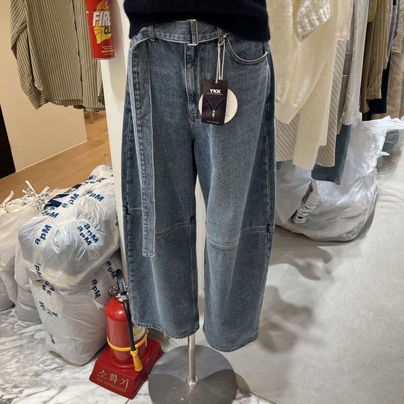 THE REST東大門㊣代購女士新品25秋冬真品熱賣牛仔褲含腰帶THE REST/UNNOEUD牛仔褲圖色1