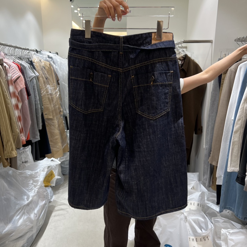 THE REST東大門㊣實拍女裝新品25秋冬人氣時尚熱賣短褲含腰帶THE REST/UNNOEUD短褲
