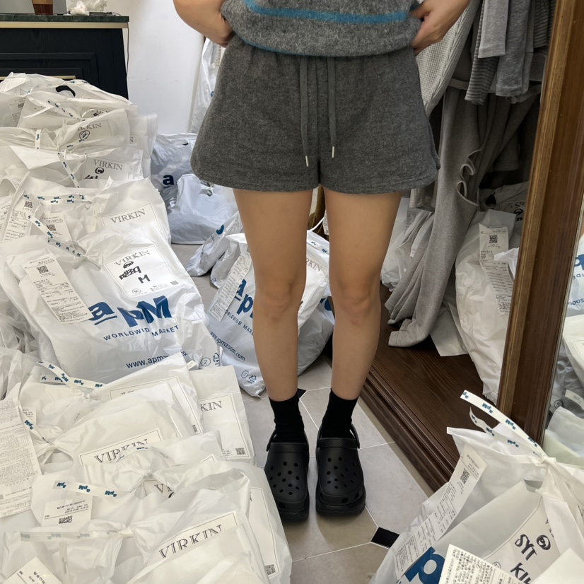 VIRKIN東大門㊣直郵女裝新品時尚休閑推薦真品25秋冬短褲羊毛VIRKIN短褲圖色1