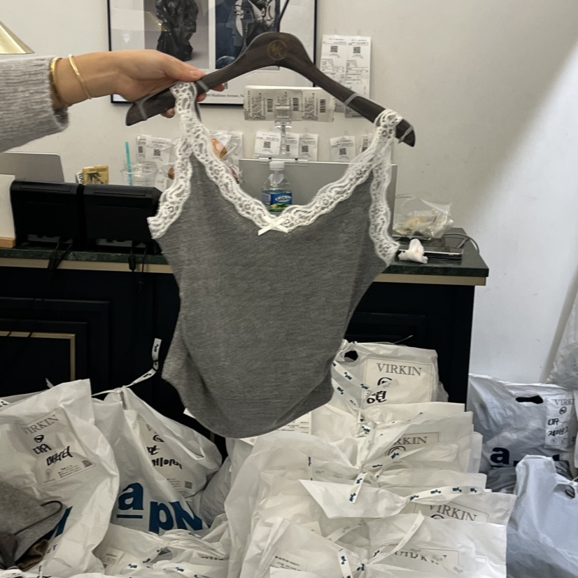 VIRKIN韓國直郵㊣女士新品真品推薦職業人氣休閑吊帶背心蕾絲VIRKIN吊帶/背心圖色2