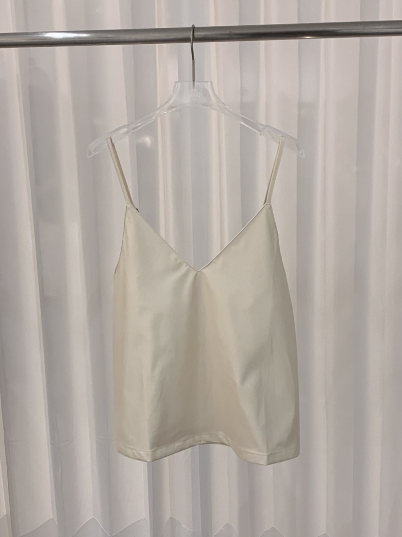 FABRIC東大門㊣直郵女裝新品人氣25秋冬真品職業吊帶背心皮革FABRIC吊帶/背心圖色1