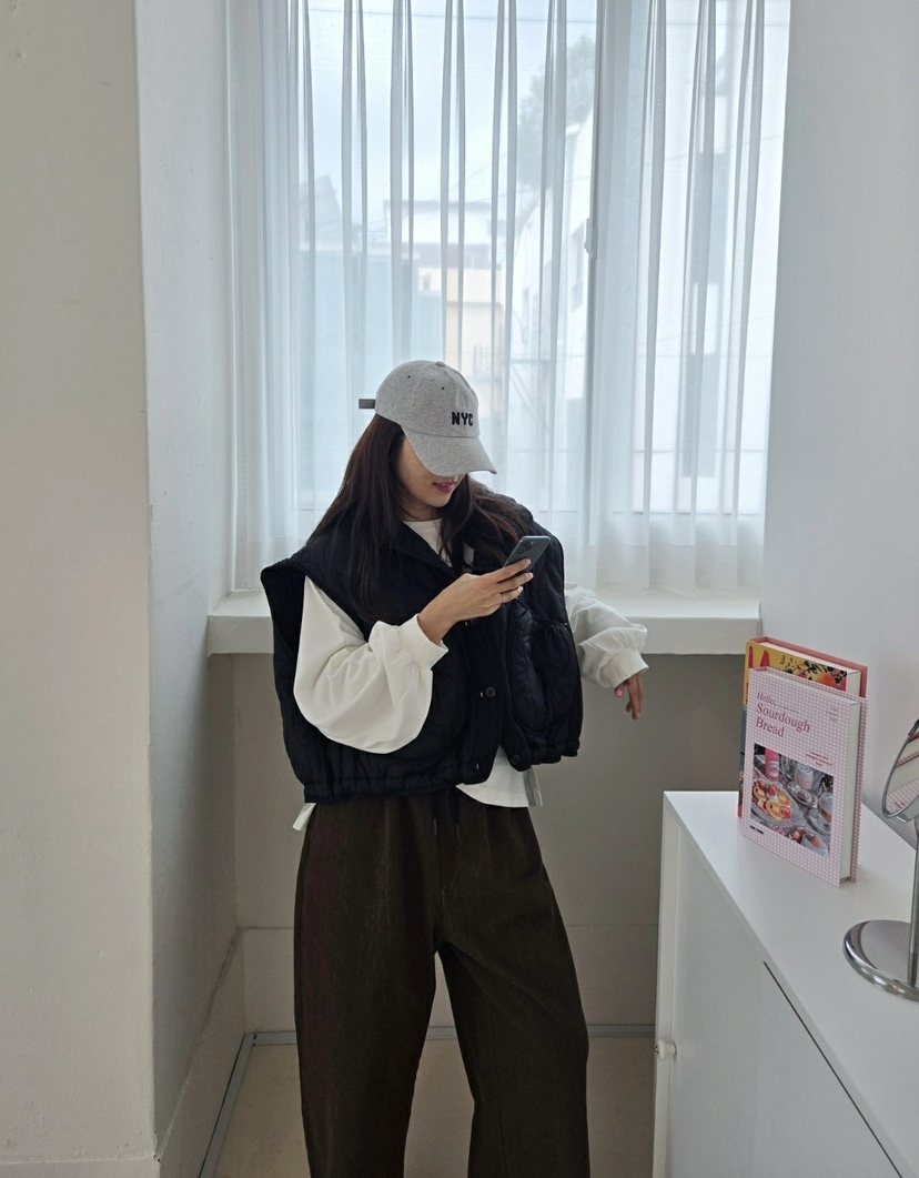 YESFREE東大門㊣實拍女士新品推薦時尚熱賣人氣職業馬甲史努比YESFREE馬甲