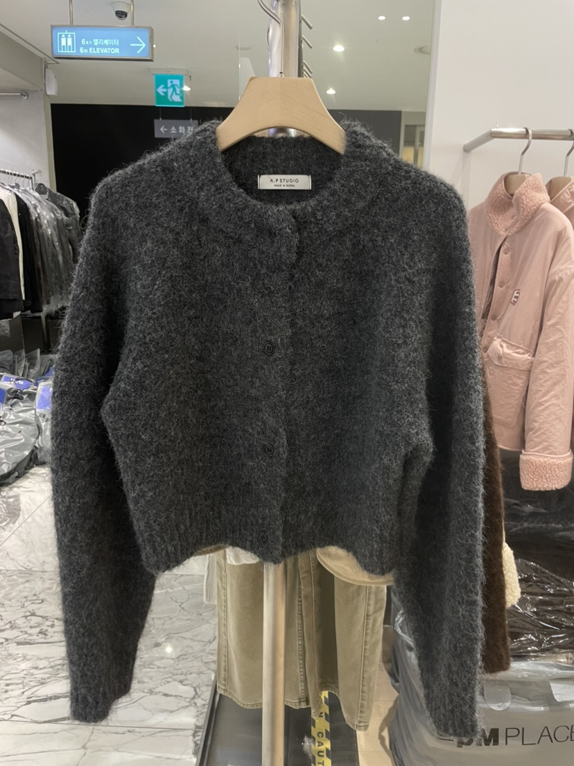 A P-STUDIO東大門㊣實拍女裝新品25秋冬時尚真品人氣毛衣A P-STUDIO毛衣圖色2
