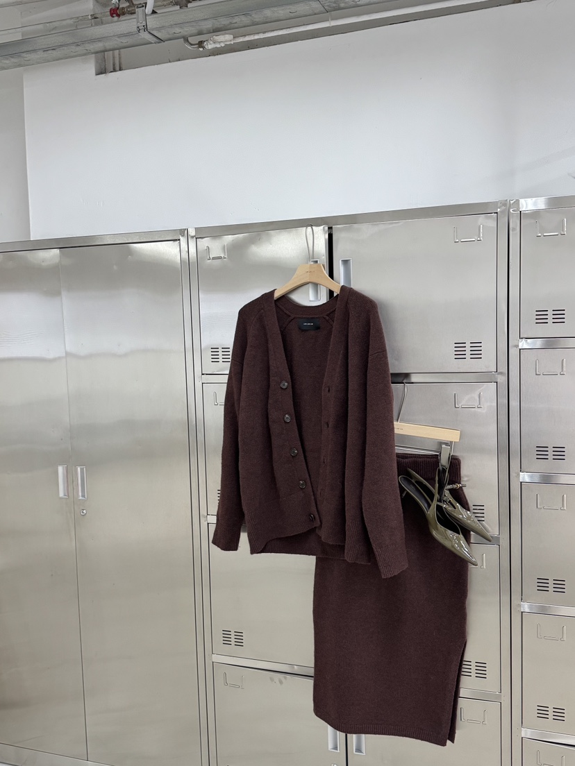 LIMLIMLIM韓國直郵㊣女士新品推薦人氣25秋冬熱賣套裝兩件套LIM LIM LIM套裝圖色1