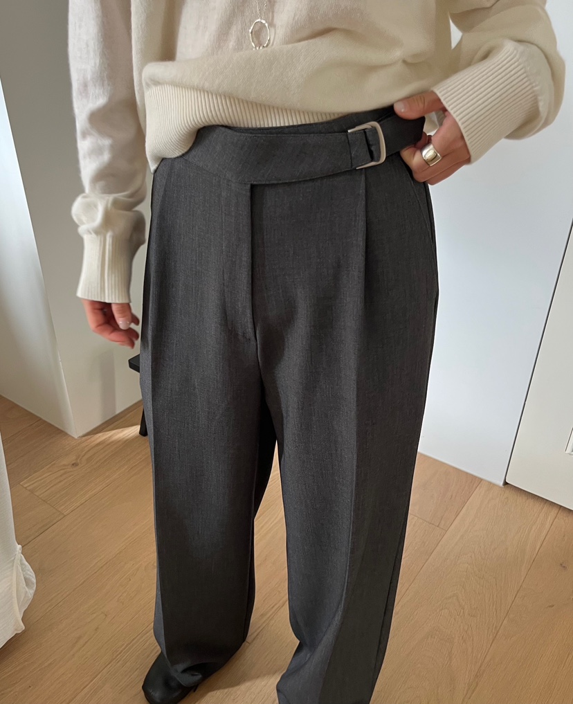 OP PER東大門㊣直郵女士新品真品休閑時尚熱賣休閑褲羊毛腰帶OPPER-simplebeige休閑褲