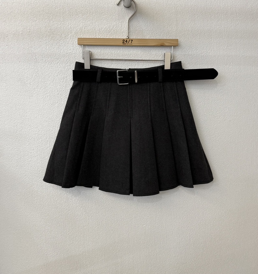 TWENTY FOUR SEVEN24-7東大門㊣實拍女裝新品真品短裙含腰帶TEWNTY FOUR SEVEN24-7短裙圖色3墨色