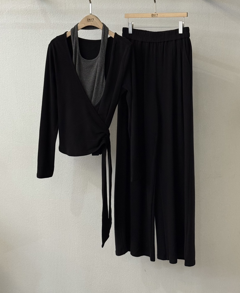TWENTY FOUR SEVEN24-7東大門㊣代購女士新品休閑套裝兩件套套裝TEWNTY FOUR SEVEN24-7套裝圖色3黑色
