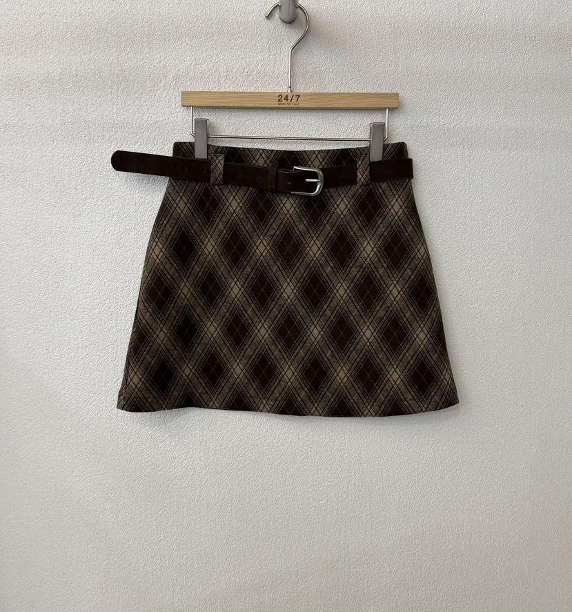 TWENTY FOUR SEVEN24-7東大門㊣代購女裝新品熱賣短裙含腰帶TEWNTY FOUR SEVEN24-7短裙圖色1