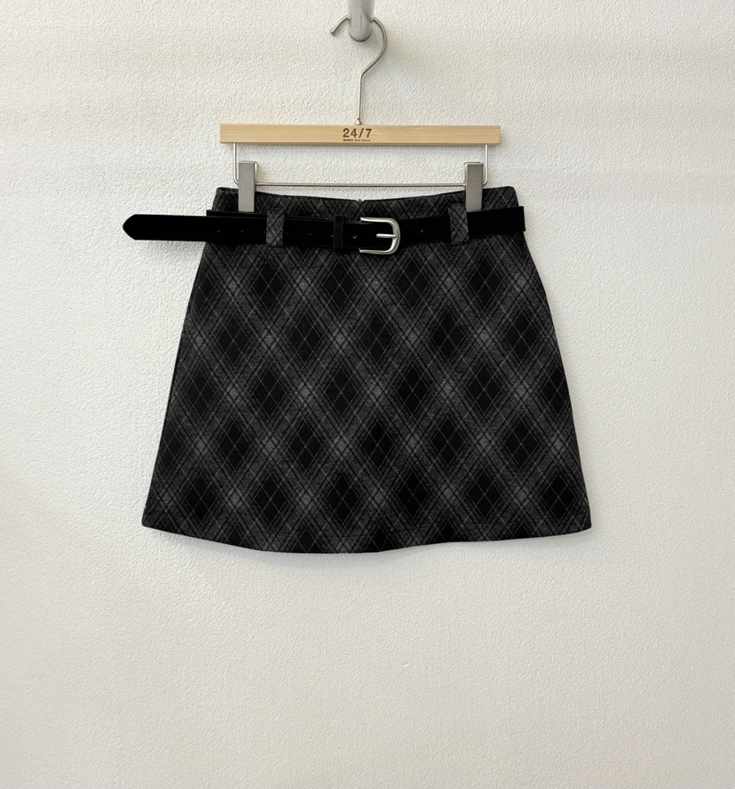 TWENTY FOUR SEVEN24-7東大門㊣代購女裝新品熱賣短裙含腰帶TEWNTY FOUR SEVEN24-7短裙圖色2