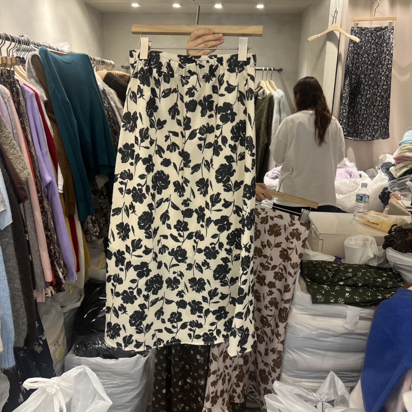 LOGROAD韓國代購㊣女士新品職業人氣真品時尚熱賣半身裙中短裙LOG ROAD半身裙/中短裙
