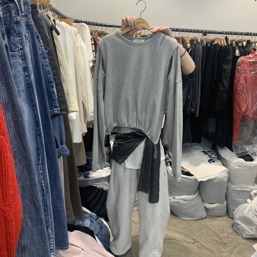 ALMOND PEPE東大門㊣直郵女裝新品真品推薦休閑長袖T恤鏤空ALMOND PEPE長袖T恤圖色3