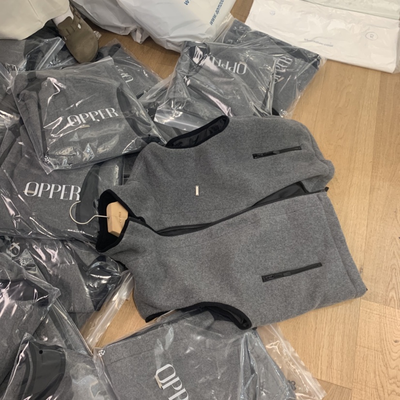 OP PER韓國代購㊣女裝新品熱賣25秋冬推薦休閑真品馬甲羊毛OPPER-simplebeige馬甲