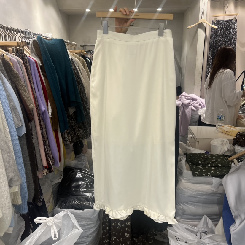 LOGROAD東大門㊣實拍女士新品推薦熱賣職業半身裙中短裙緞面LOG ROAD半身裙/中短裙圖色2