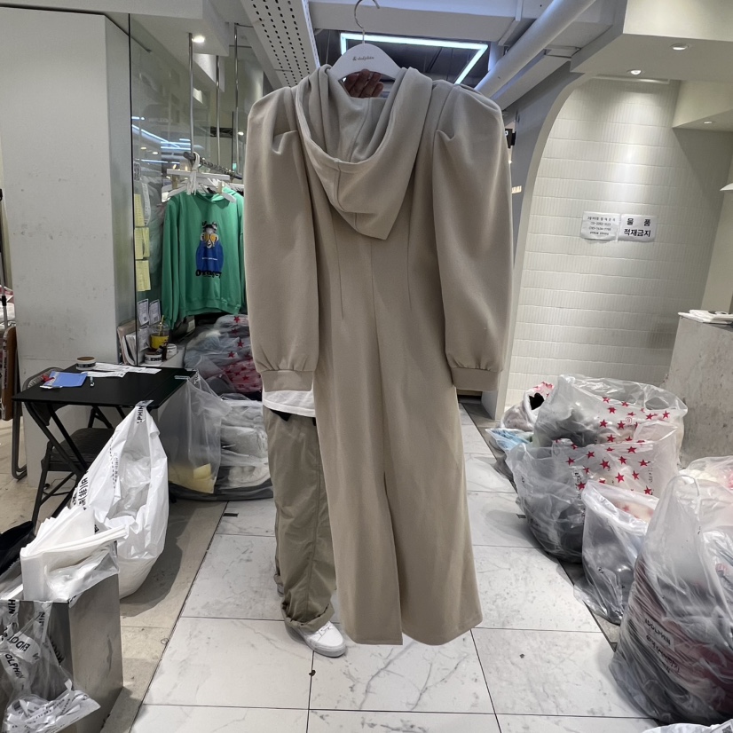 ENDOLPHIN韓國代購㊣女裝新款時尚人氣25秋冬連衣裙不含屁簾連帽ENDOLPHIN連衣裙