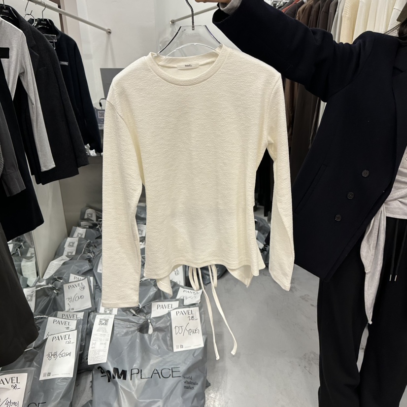 PAVEL東大門㊣代購女士新款真品25秋冬職業時尚熱賣長袖T恤PAVEL長袖T恤圖色1