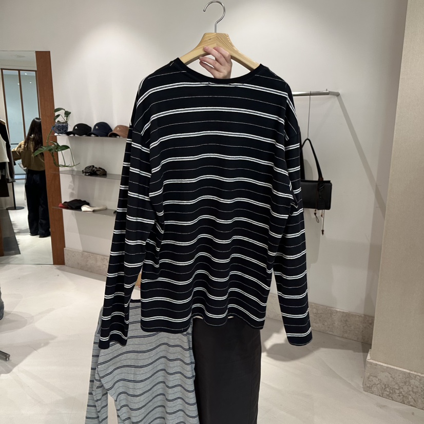 ANDMORE BUTTON東大門㊣實拍女士新品真品時尚熱賣長袖T恤ANDMORE BUTTON長袖T恤
