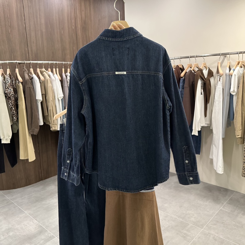 URBANSTORY/REMAKING東大門㊣直郵女士新款時尚襯衫蕾絲衫Remaking/URBANSTORY襯衫/蕾絲衫