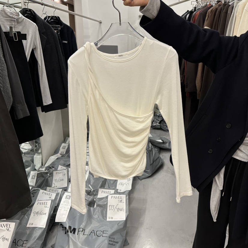 PAVEL韓國直郵㊣女裝新款真品推薦休閑人氣熱賣長袖T恤假兩件PAVEL長袖T恤圖色1