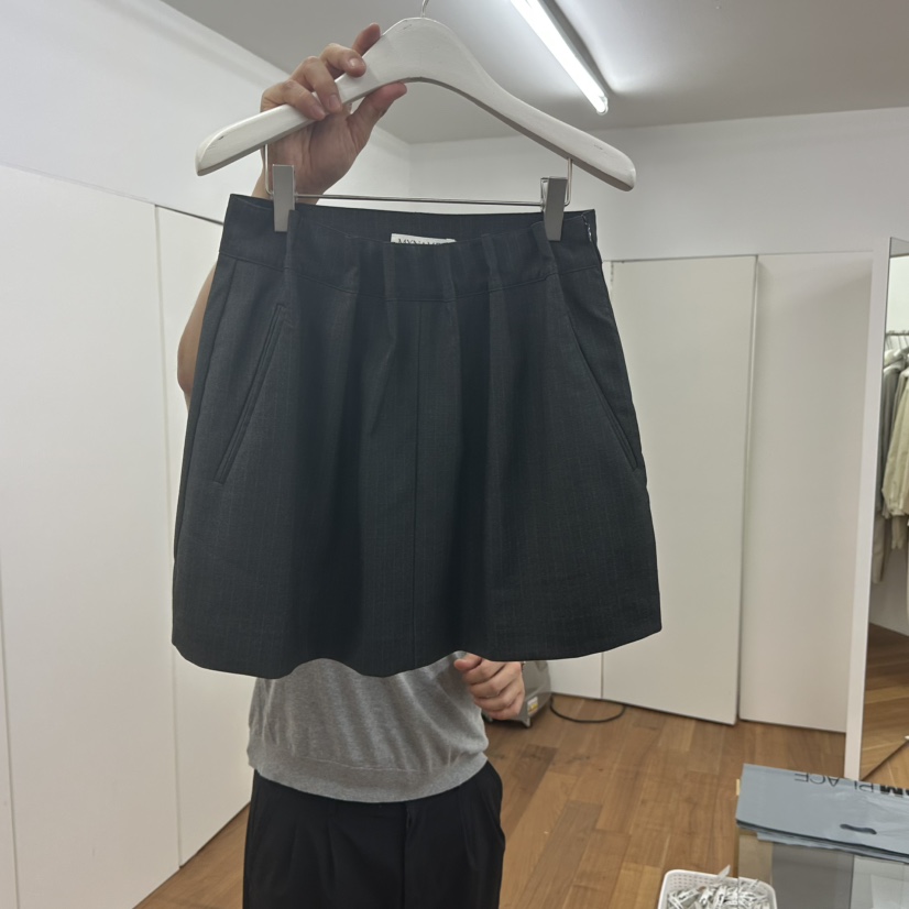 MYNAMEIS東大門㊣實拍女裝新品25秋冬職業真品人氣休閑短裙MYNAMEIS短裙圖色2墨色