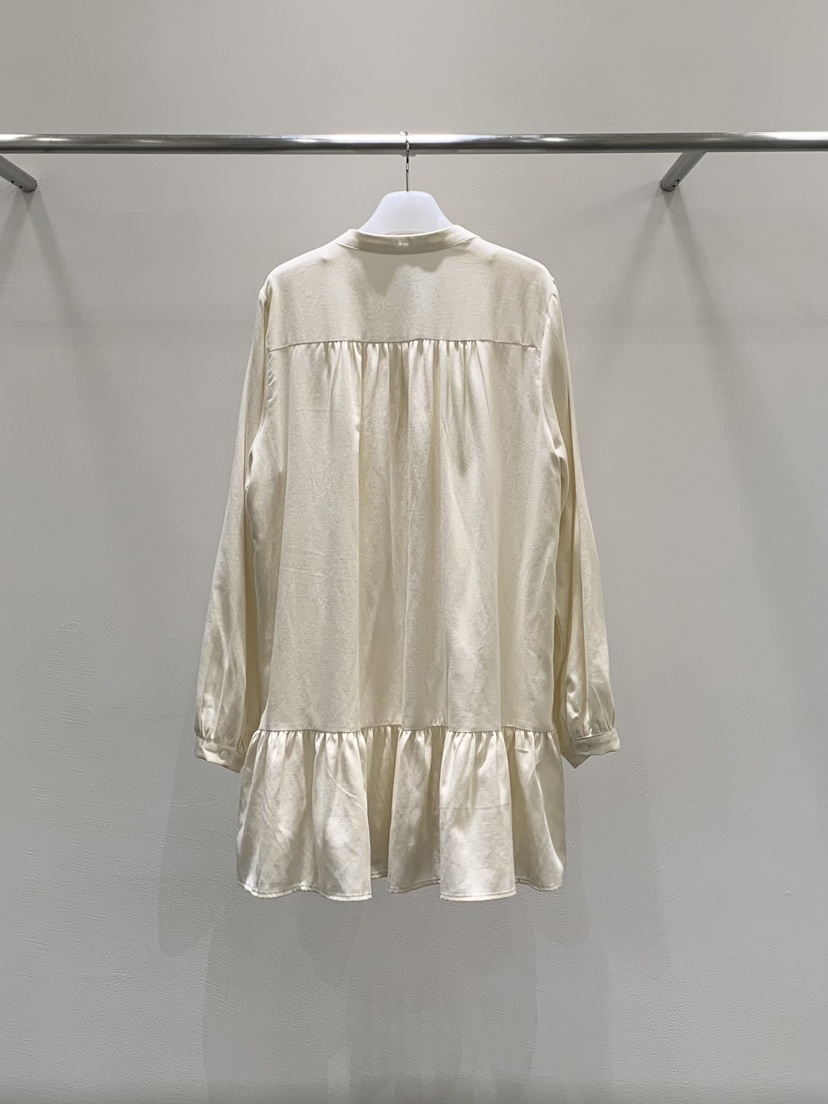 LOVE MOMENT東大門㊣直郵女士新品休閑25秋冬真品熱賣連衣裙LOVE MOMENT連衣裙