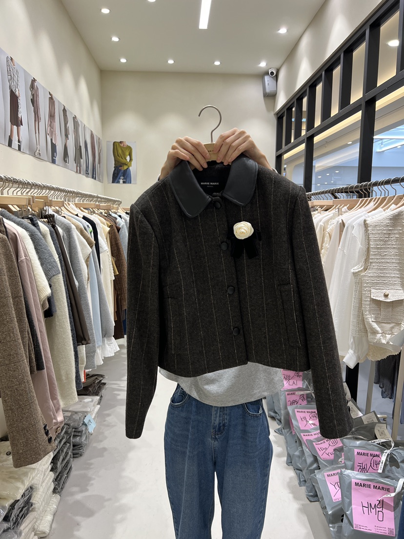 MARIE MARIE韓國代購㊣女士新品人氣25秋冬推薦夾克含飾品MARIE MARIE夾克圖色2