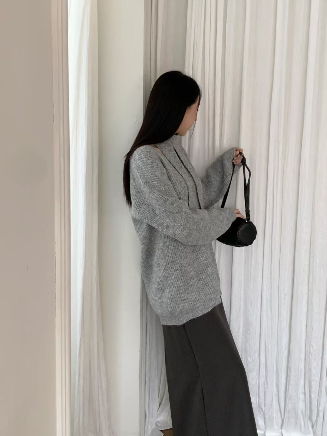 A.ME韓國直郵㊣女裝新款25秋冬推薦人氣熱賣休閑針織衫含脖帶A.ME針織衫