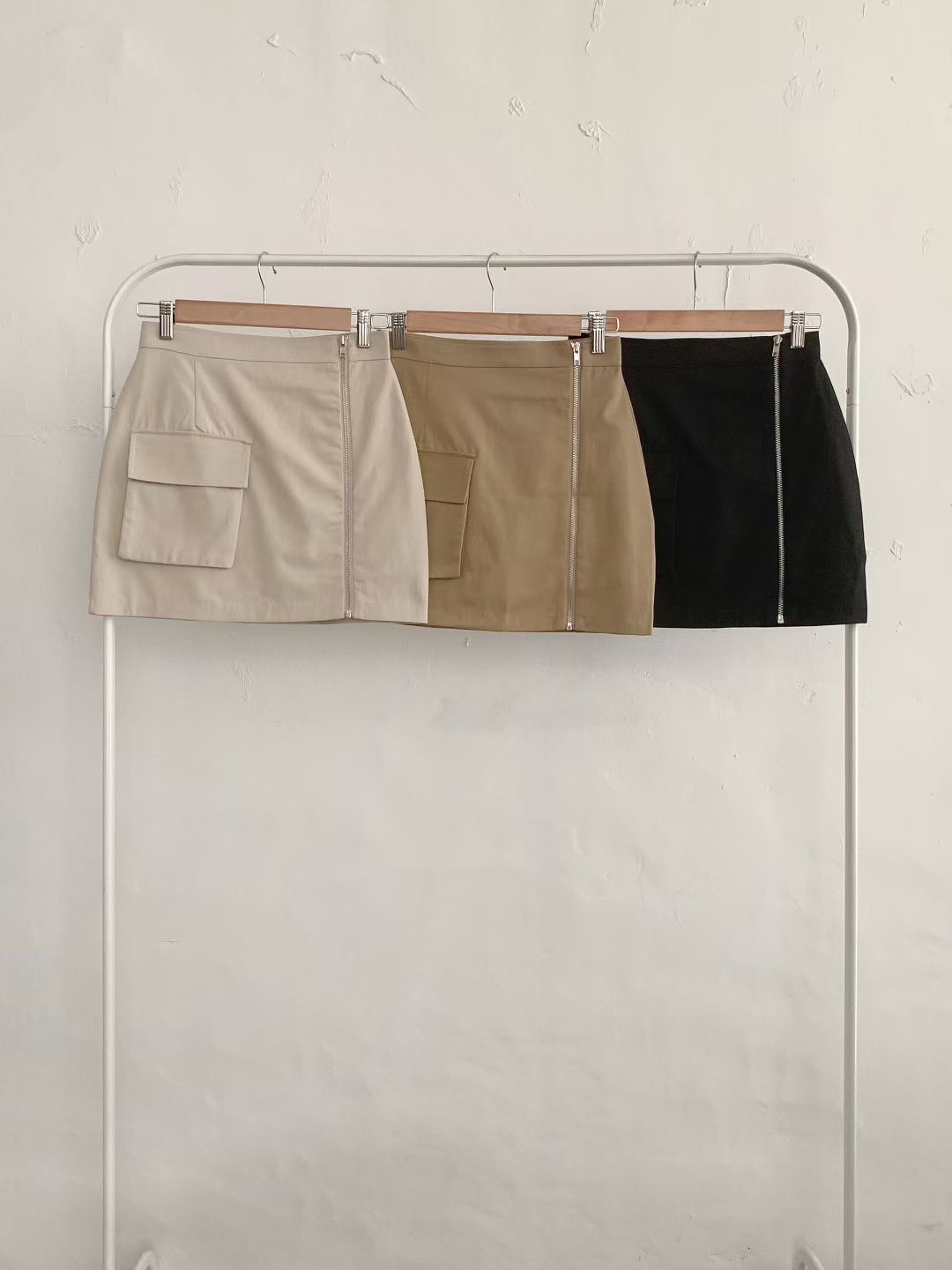A.ME韓國代購㊣女裝新品25秋冬職業人氣休閑推薦時尚熱賣短裙A.ME短裙圖色2左二色