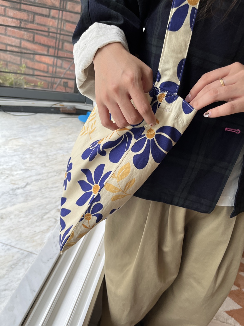 AT NOTE東大門㊣實拍女裝新品時尚熱賣推薦單肩斜跨包口袋AT NOTE單肩/斜跨包