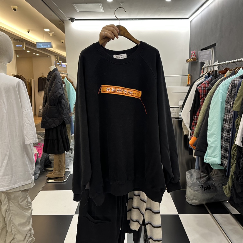 LADYBLACK東大門㊣實拍女裝新款推薦真品休閑人氣職業25秋冬衛衣LADYBLACK衛衣圖色2