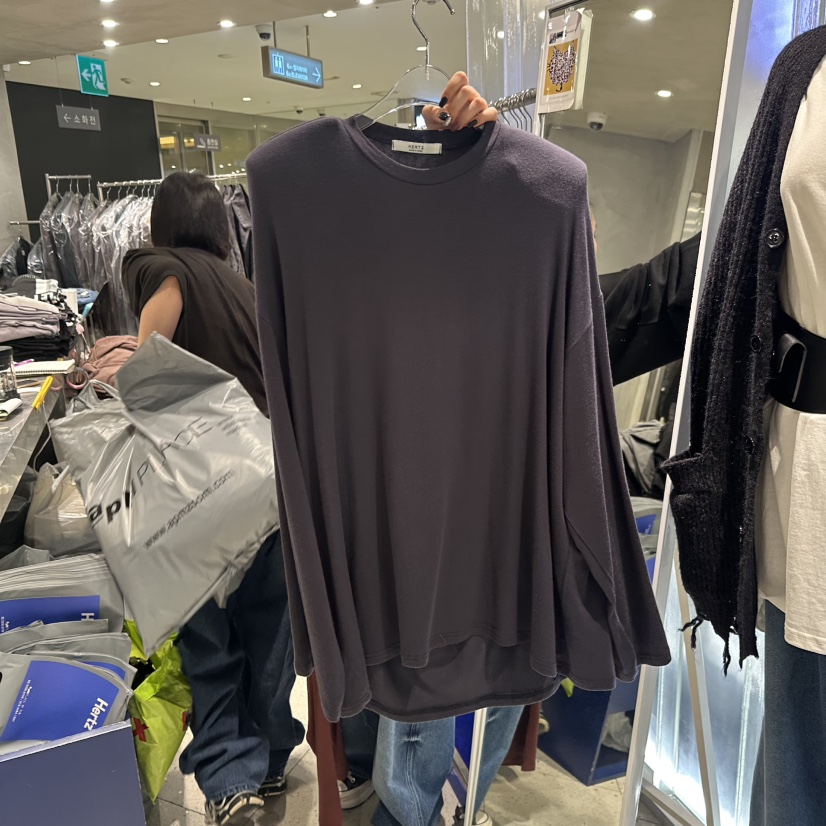 HERTZ-P東大門㊣直郵女士新品時尚25秋冬職業人氣休閑長袖T恤HERTZ-P長袖T恤圖色2