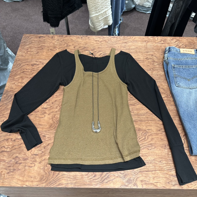 PITA韓國代購㊣女士新品推薦休閑熱賣25秋冬職業套裝不含項鏈THE VERLIN/piTa套裝圖色2