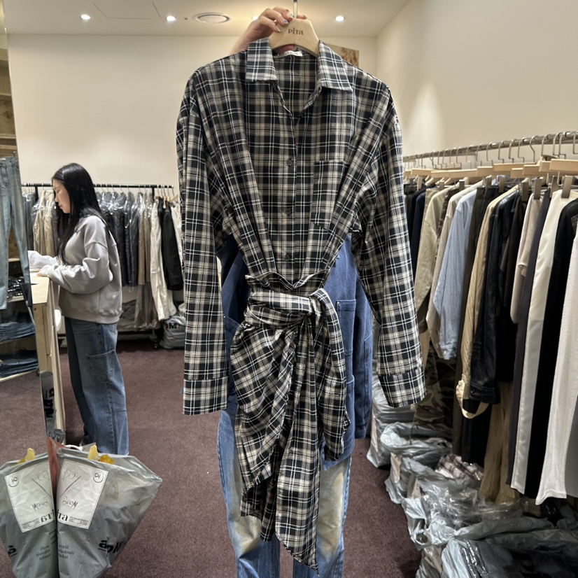 PITA韓國代購㊣女裝新品時尚職業真品熱賣推薦25秋冬襯衫蕾絲衫THE VERLIN/piTa襯衫/蕾絲衫圖色1