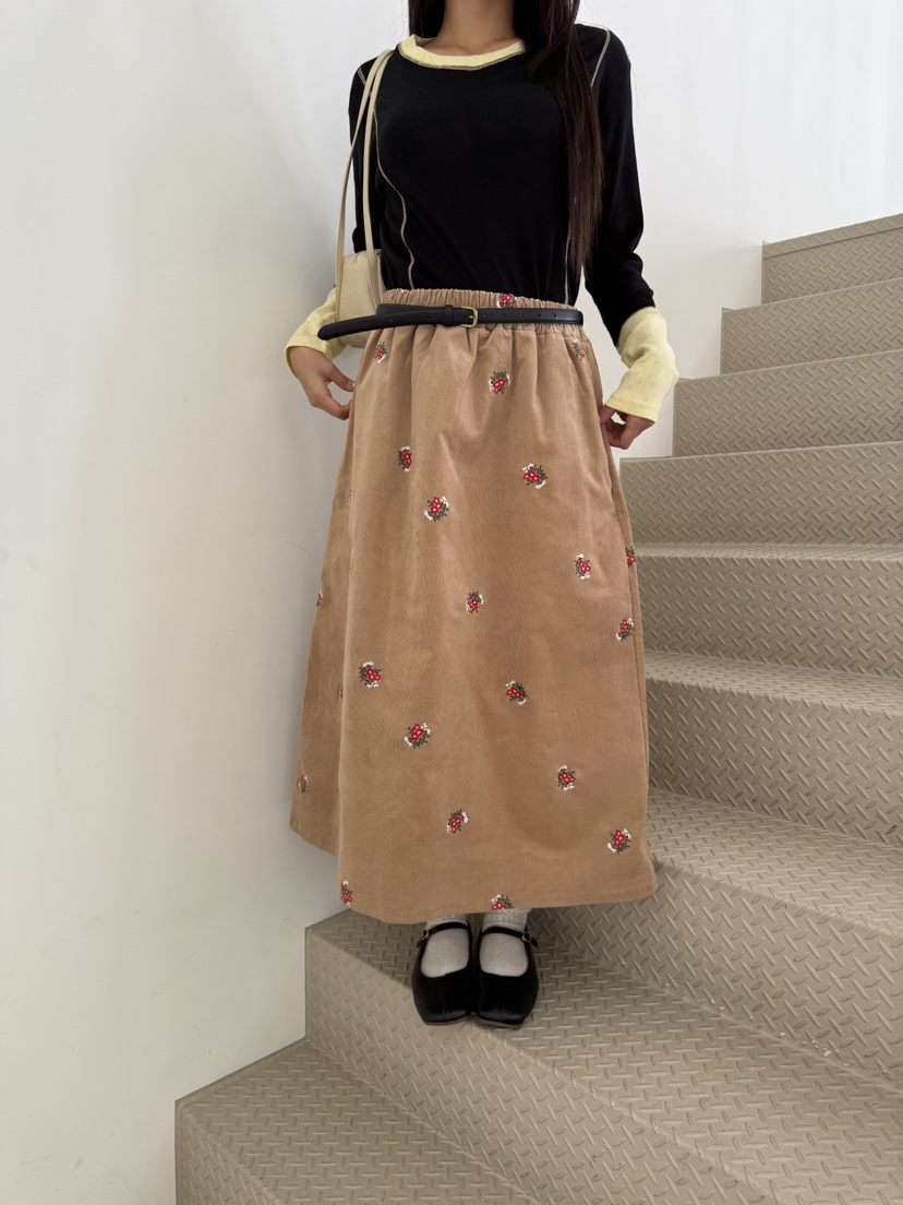 MAISONDEGLORY韓國直郵㊣女裝新品熱賣時尚休閑長裙燈芯絨繡花MAISON DE GLORY長裙