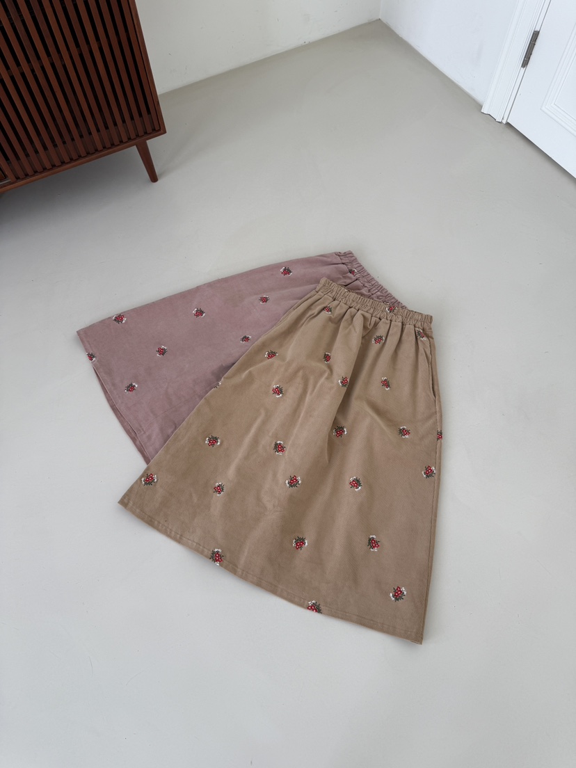 MAISONDEGLORY韓國直郵㊣女裝新品熱賣時尚休閑長裙燈芯絨繡花MAISON DE GLORY長裙