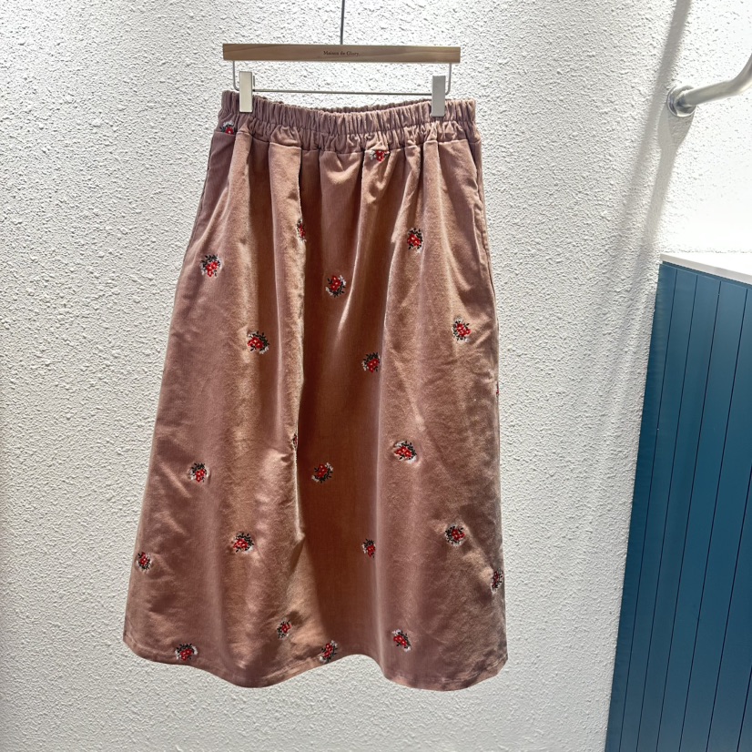 MAISONDEGLORY韓國直郵㊣女裝新品熱賣時尚休閑長裙燈芯絨繡花MAISON DE GLORY長裙
