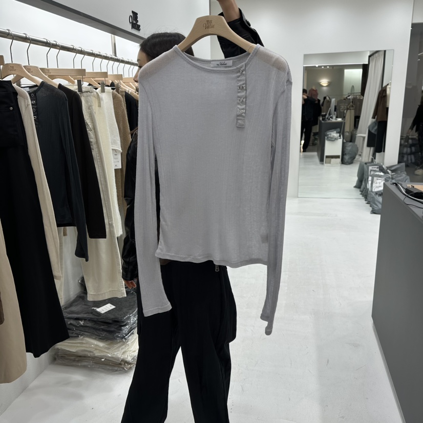 THE VALUE韓國代購㊣女士新品真品推薦時尚25秋冬長袖T恤羊毛THE VALUE長袖T恤圖色2