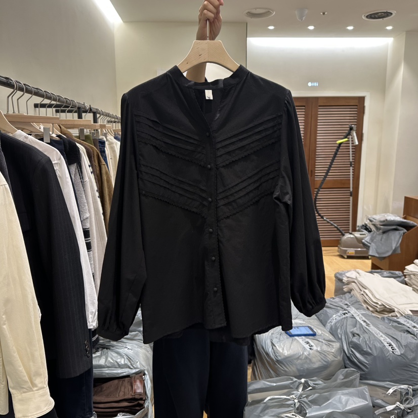 GILLI韓國直郵㊣女裝新品熱賣人氣休閑25秋冬職業襯衫蕾絲衫GILLI襯衫/蕾絲衫圖色2