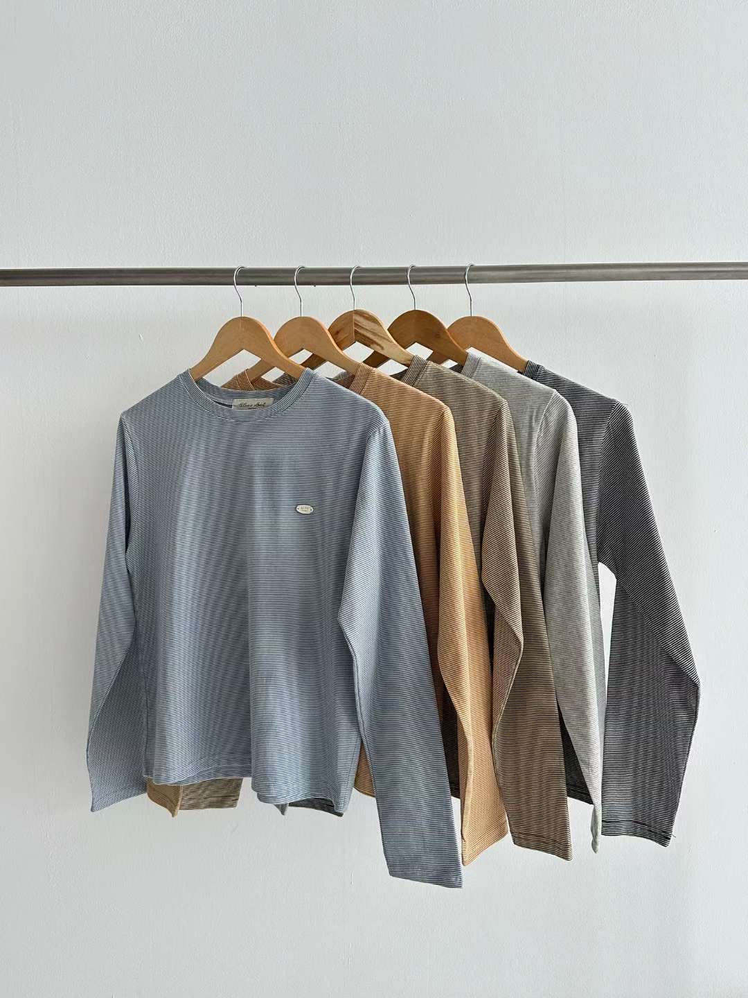 ALICE S CLOSET東大門㊣直郵女士新款真品熱賣職業長袖T恤ALICE S CLOSET長袖T恤圖色4左四色