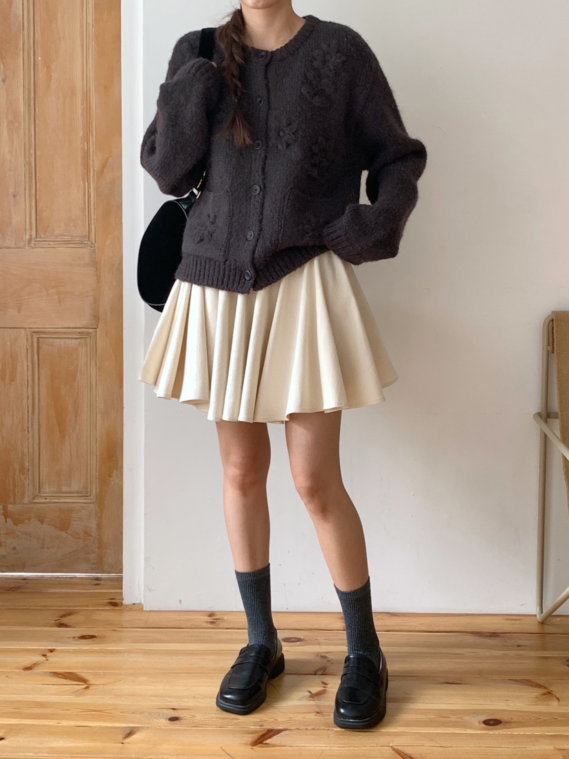 RE:OPENING韓國代購㊣女裝新品休閑25秋冬毛衣手工刺繡花朵RE:OPENING毛衣
