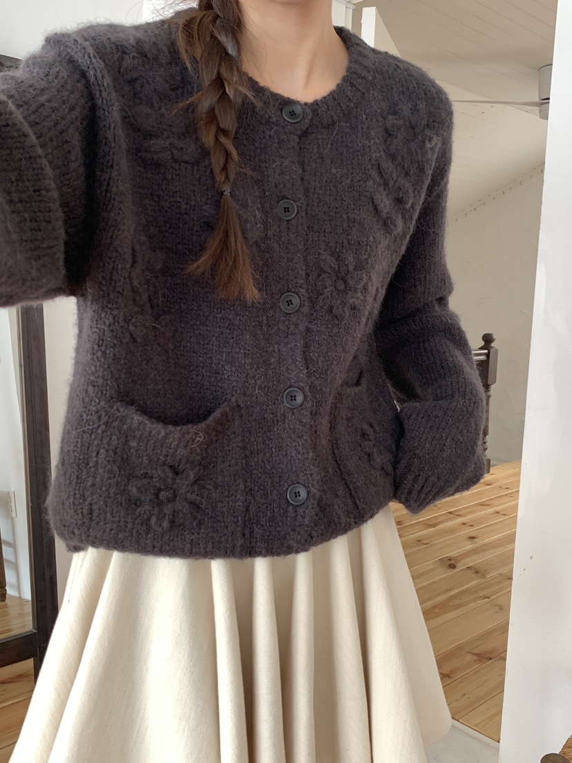 RE:OPENING韓國代購㊣女裝新品休閑25秋冬毛衣手工刺繡花朵RE:OPENING毛衣