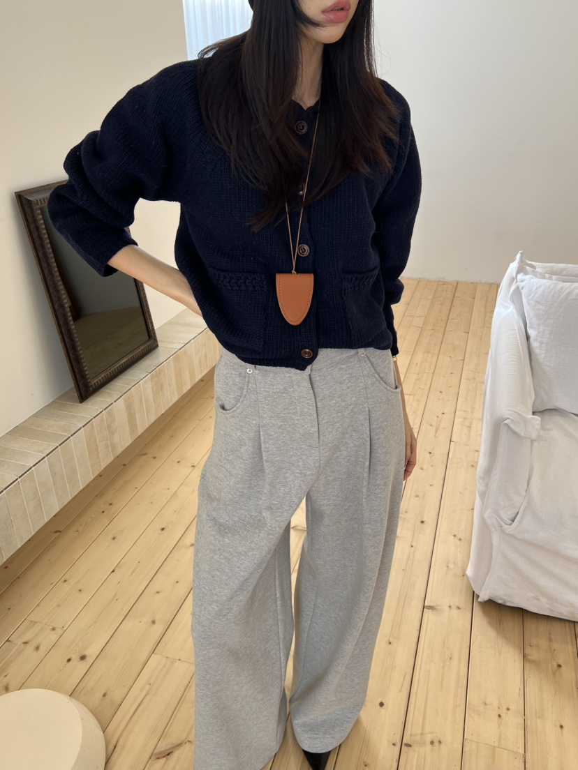 ME MO東大門㊣實拍女士新款25秋冬時尚推薦休閑熱賣真品毛衣ME MO毛衣