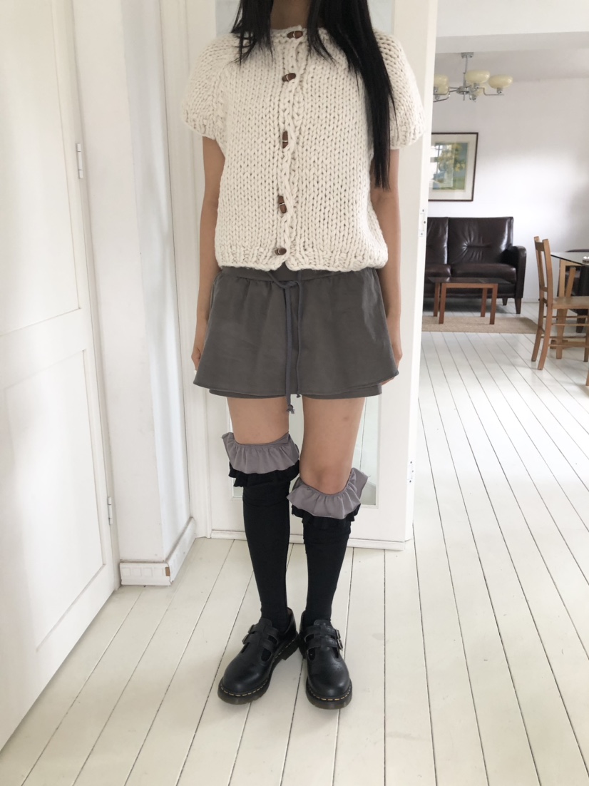 FLASH東大門㊣實拍女士新款人氣真品時尚休閑職業25秋冬短裙喇叭FLASH短裙